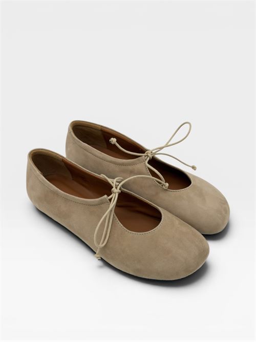 Ballerine in suede con laccetto da donna IL LACCIO | 5340SUEDEMANDORLA